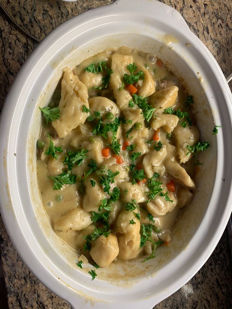 Crockpot Chicken and Dumplings