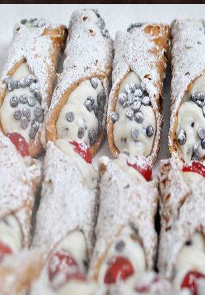 Italian Recipe: Homemade Cannoli