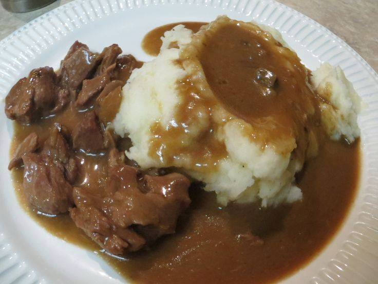 Crock Pot Beef Tips & Gravy