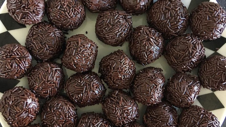 THE BEST RUM BALLS - heaven recipes home