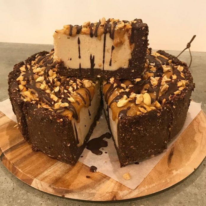 KETO SNICKERS CHEESECAKE