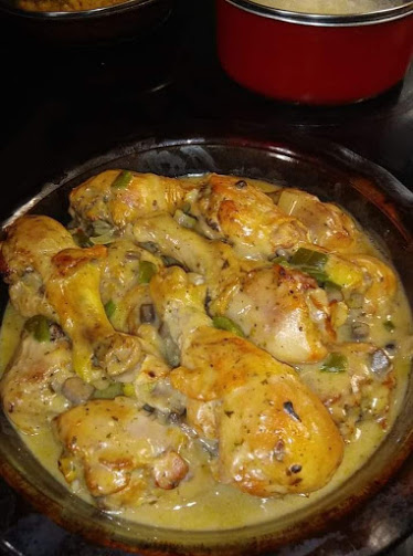 Baked legs with cream of mushroom